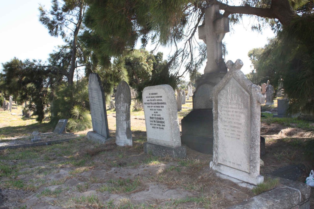 BRAMWELL Graves