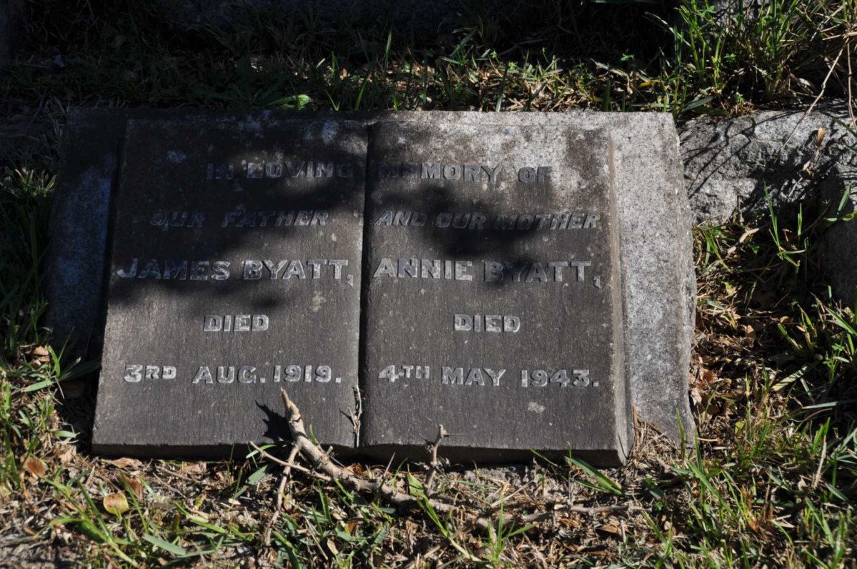 BYATT James -1919 &amp; Annie -1943
