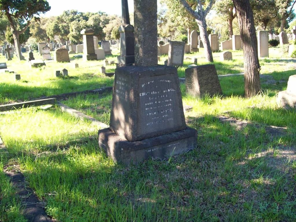 BLAKE Fred E. 1868-1955 &amp; Edith Mary ? 1879-1924 :: BLAKE Lewis Delville -1965
