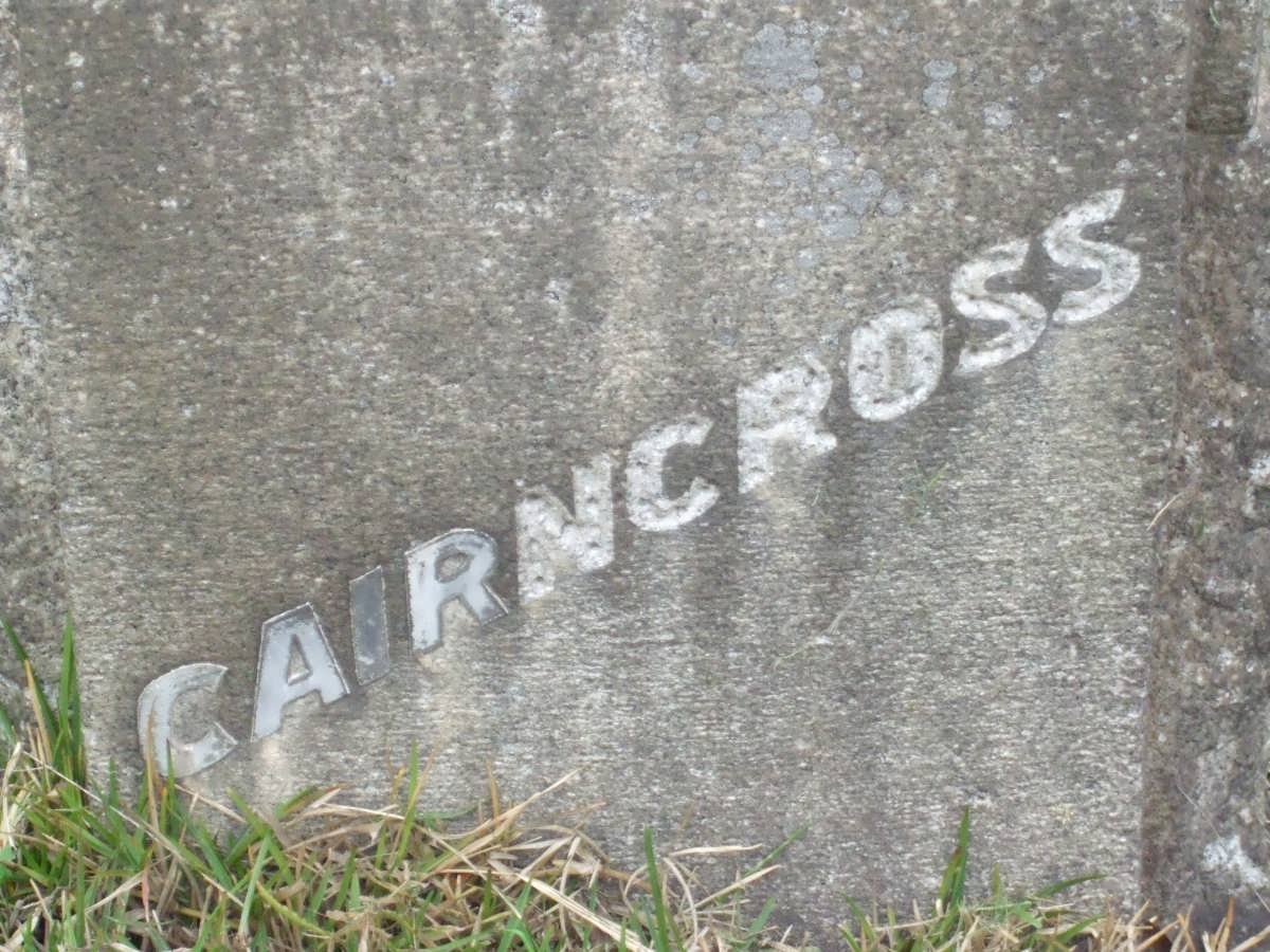 CAIRNCROSS