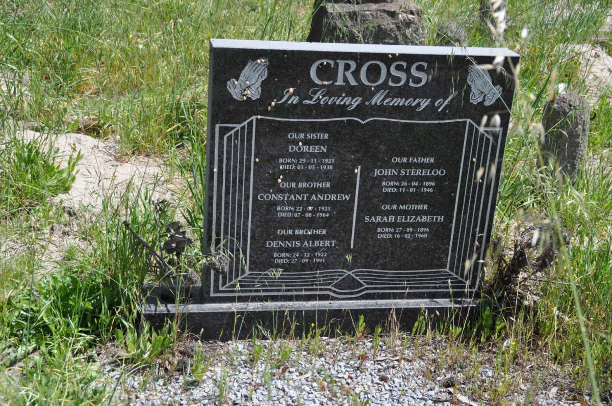 CROSS John Stereloo 1896-1946 &amp; Sarah Elizabeth 1896-1960