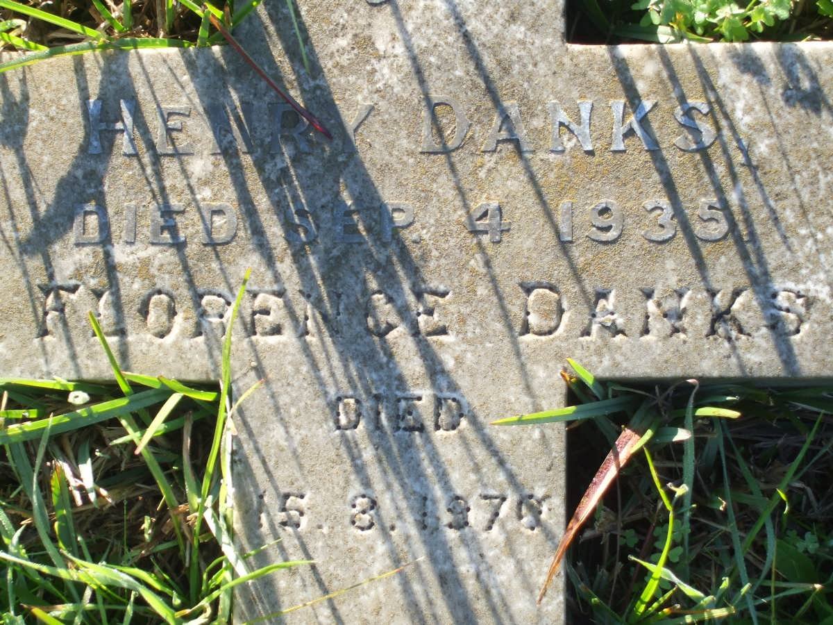 DANKS Henry -1935 :: DANKS Florence -1970