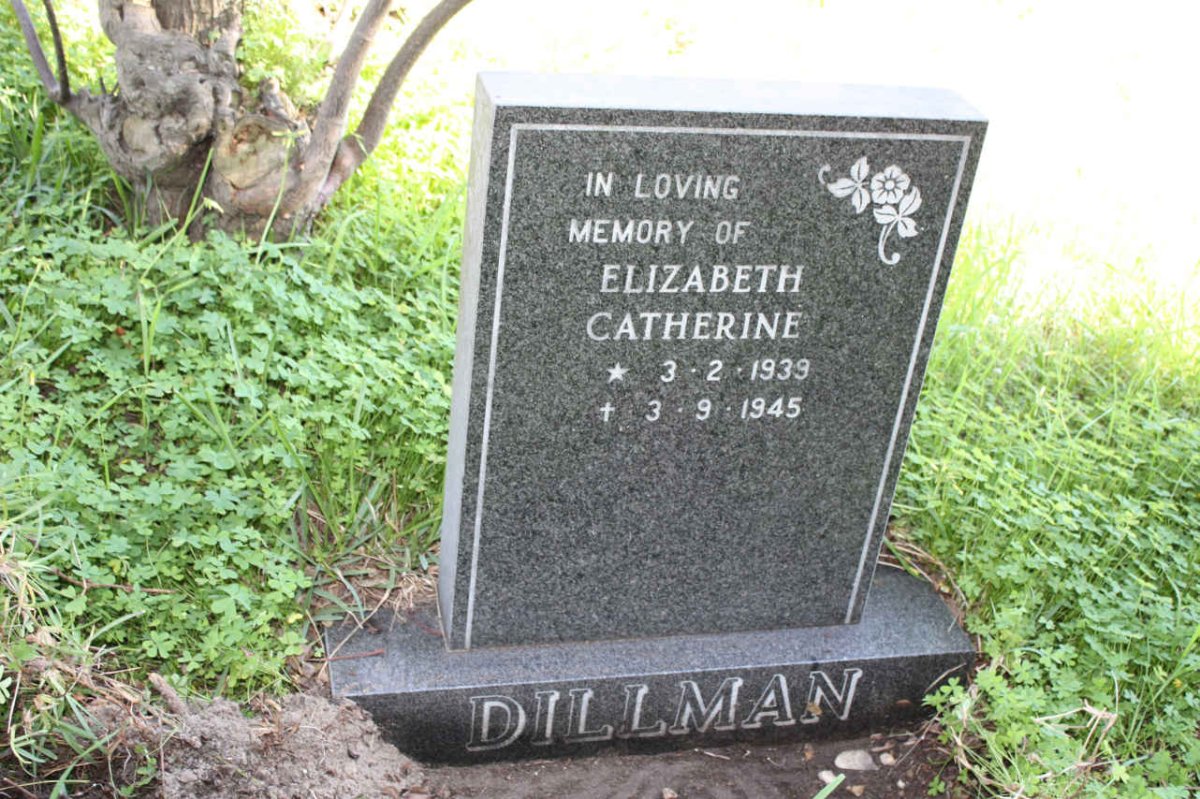DILLMAN Elizabeth Catherine 1939-1945