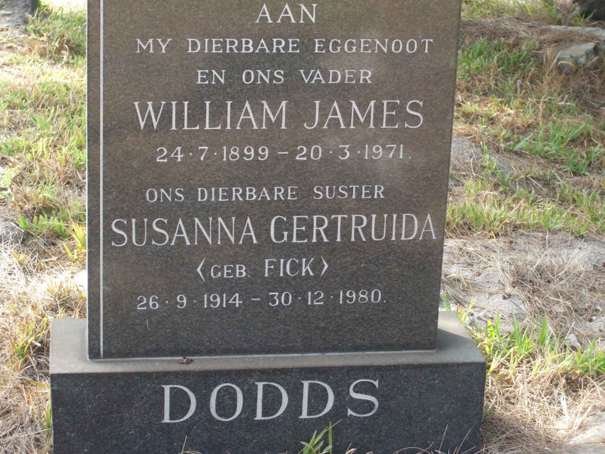 DODDS William James 1899-1971 &amp; Susanna Gertruida FICK 1914-1980