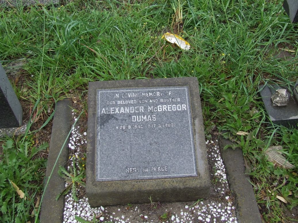 DUMAS Alexander McGregor 1940-1982