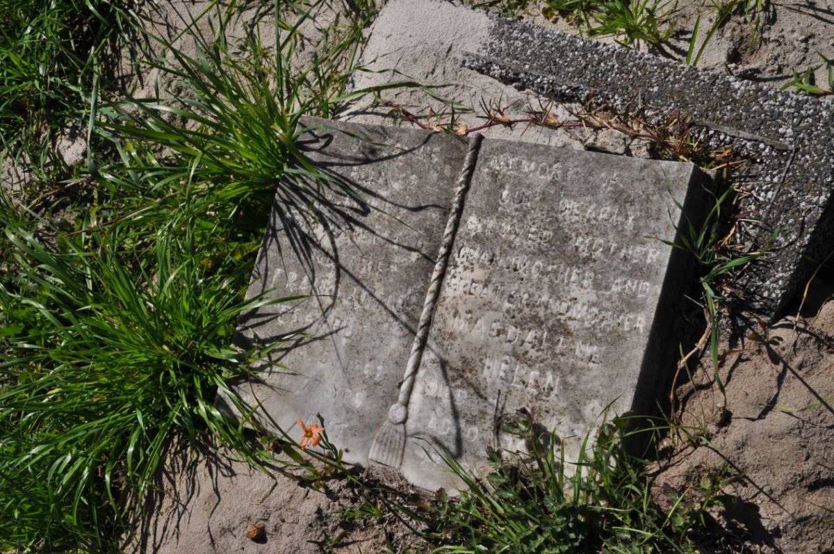 ECHARDT Frank John &amp; Magdalene Helen