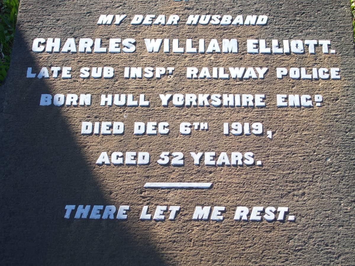 ELLIOTT Charles William -1919