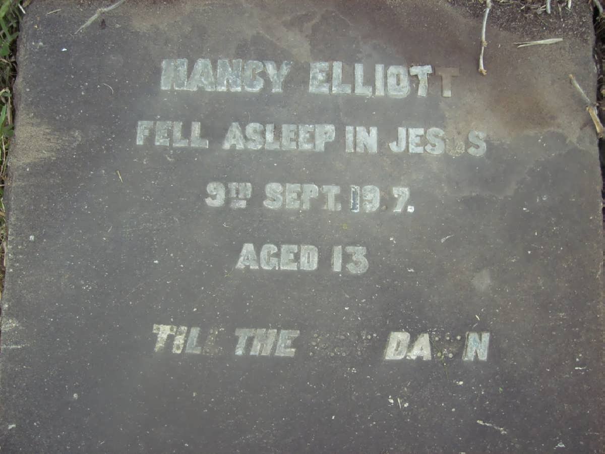 ELLIOTT Nancy -1917