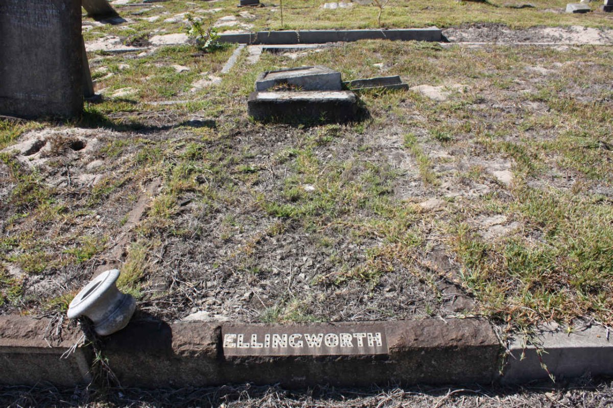 ELLINGWORTH Arthur -1941 : ELLINGWORTH Ethel -1919 :: ELLINGWORTH Edward -1937