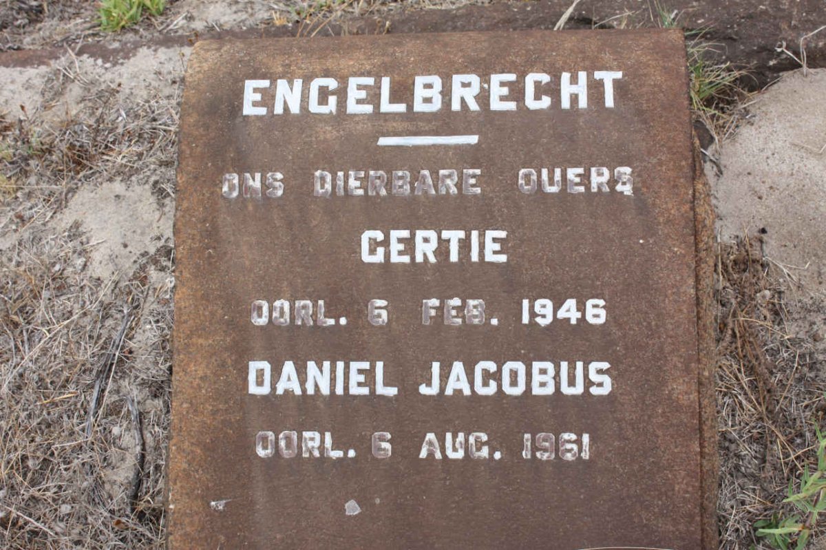 ENGELBRECHT Daniel Jacobus -1961 &amp; Gertie -1946