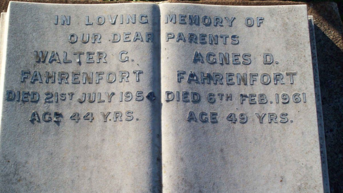 FAHRENFORT Walter G. -1954 &amp; Agnes D. -1961