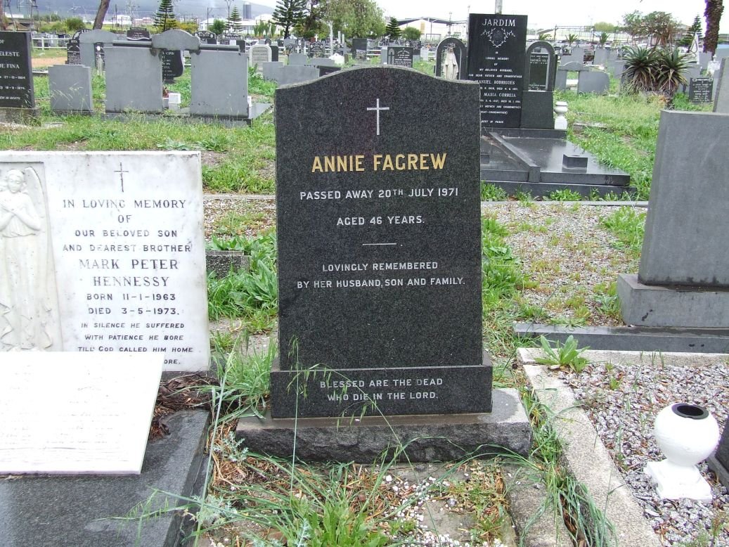 FAGREW Annie -1971 :: HENNESSY Mark Peter 1963-1973