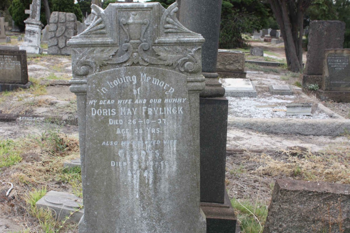 FRYLINCK Doris May -1937 :: FRYLINCK Gladys -1966