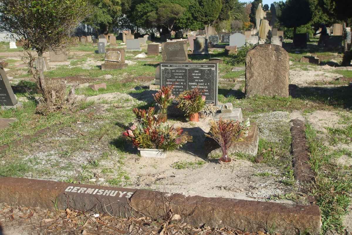 GERMISHUYS Daniel J.T. 1906-1995 &amp; Anna M.J. 1907-1975 :: GERMISHUYS Neil
