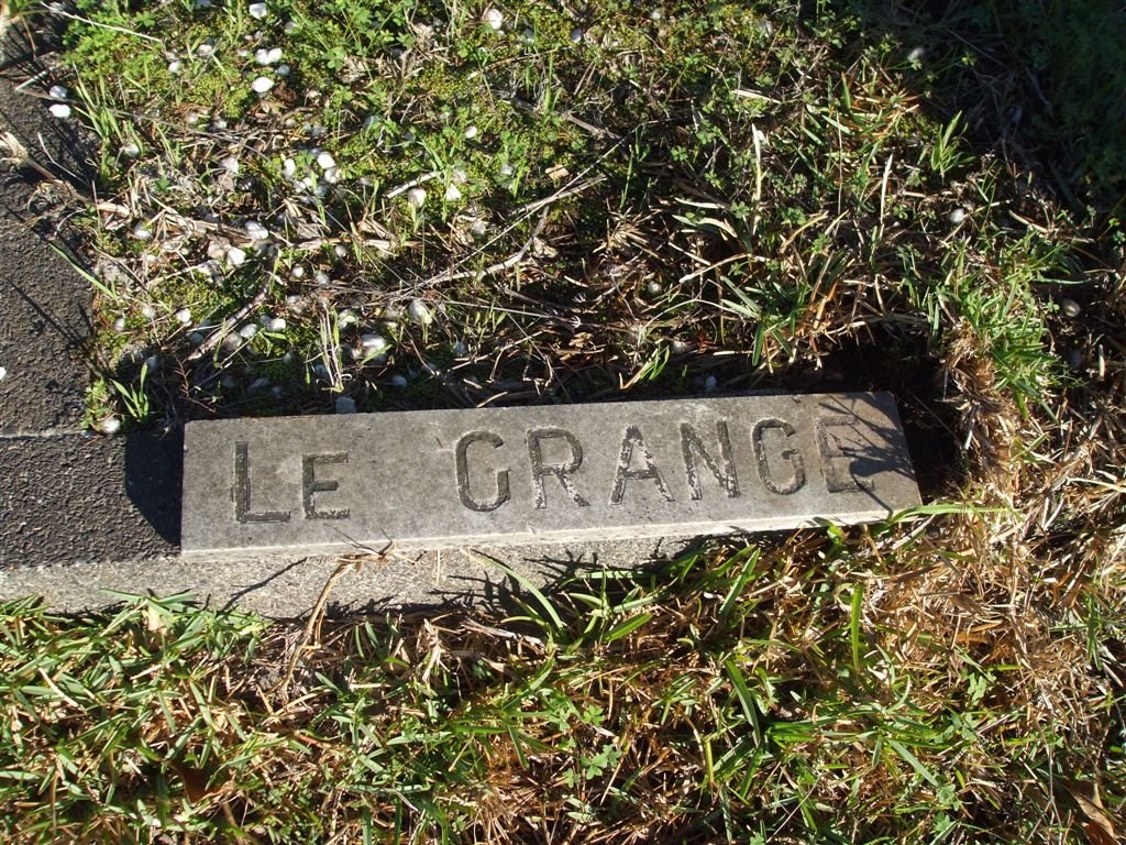 GRANGE, le