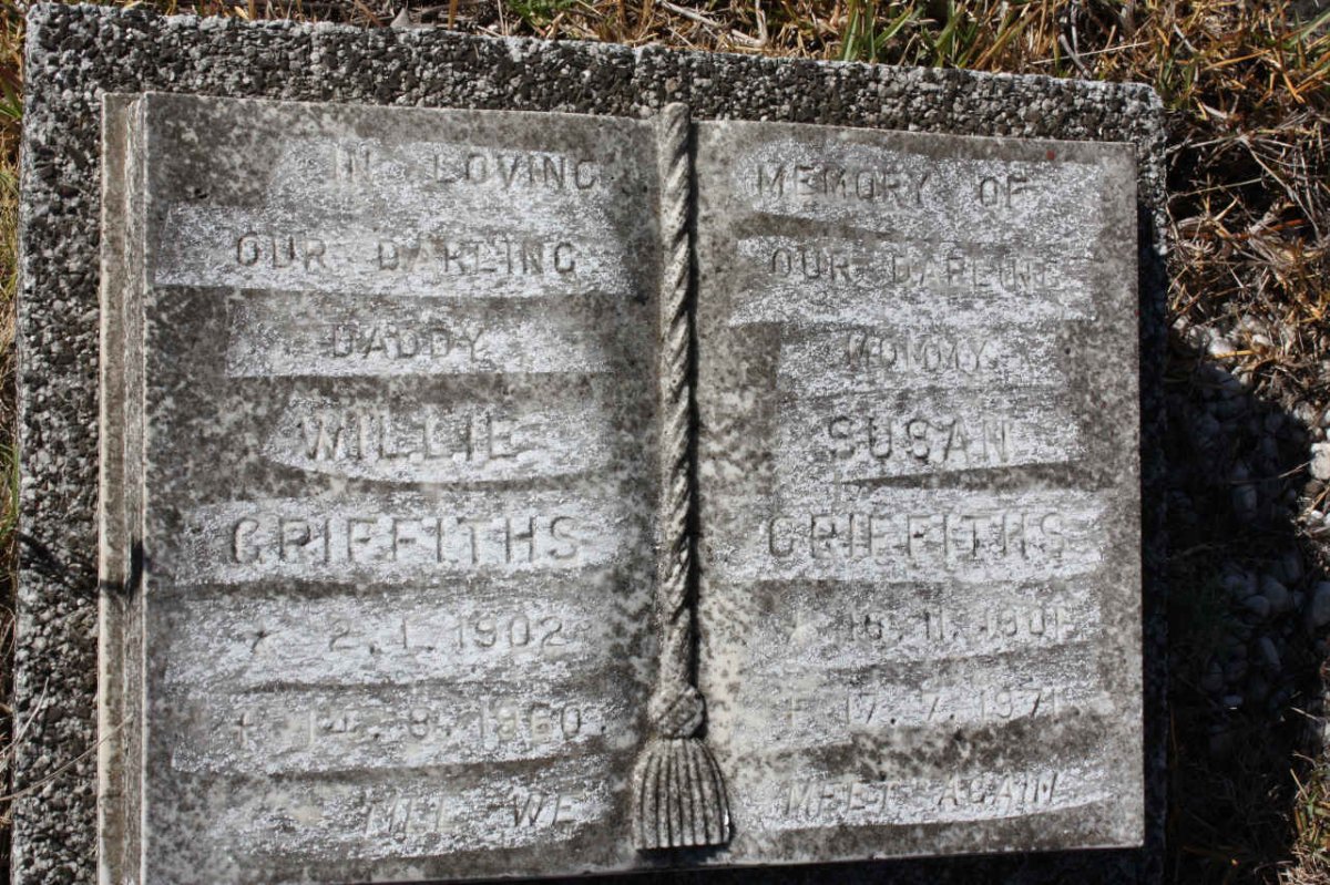 GRIFFITHS Willie 1902-1960 &amp; Susan 1901-1971