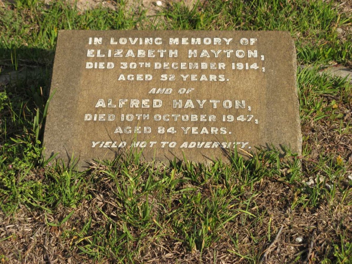 HAYTON Alfred -1947 &amp; Elizabeth -1914
