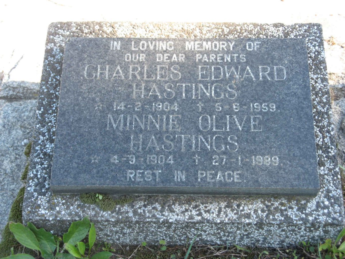 HASTINGS Charles Edward 1904-1959 &amp; Minnie Olive 1904-19?9