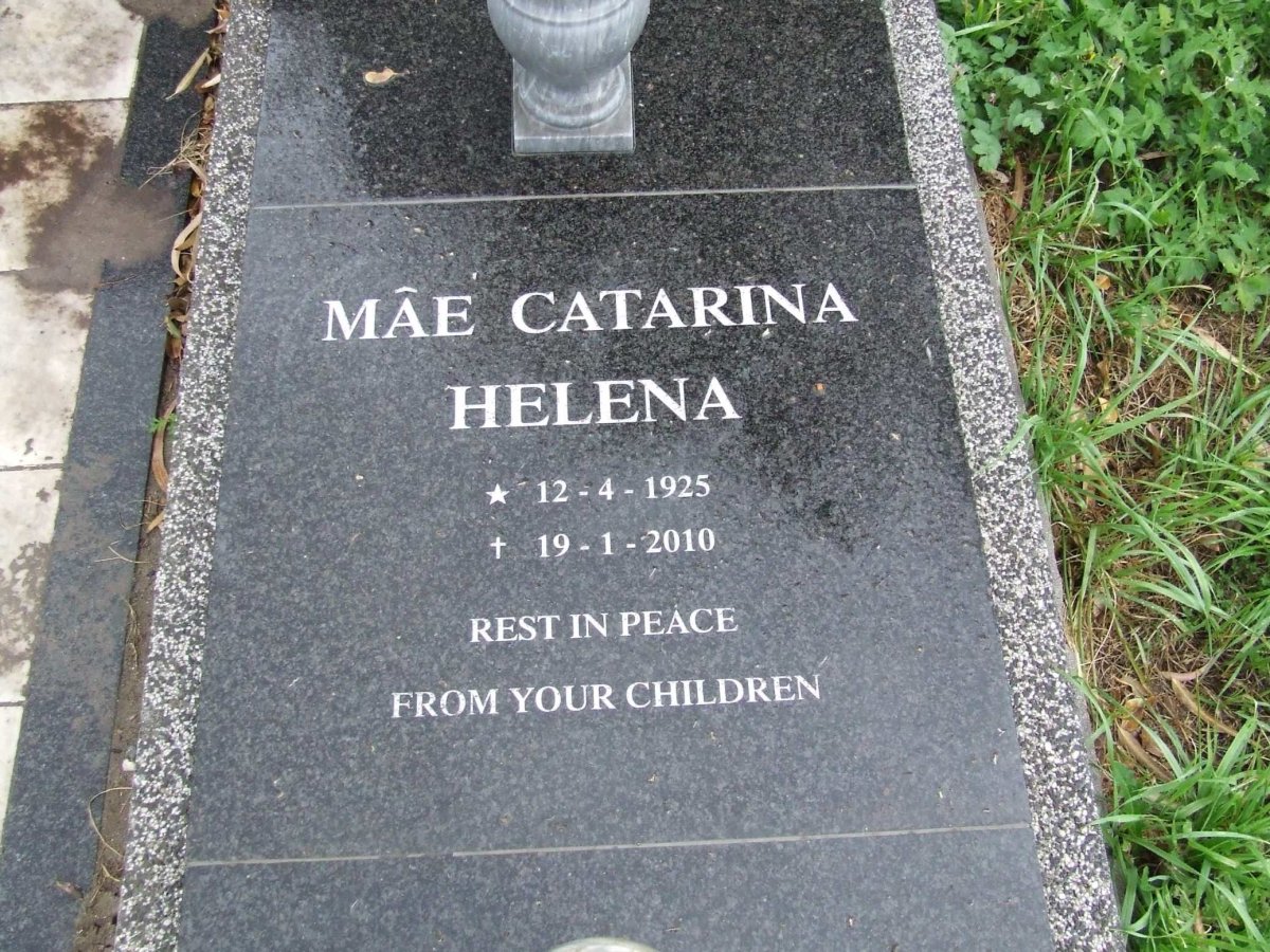 HELENA Mâe Catarina 1925-2010