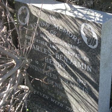 HENRY Charles Benjamin 1912-1979 &amp; Winifred Frances JOHNSON 1915-2001