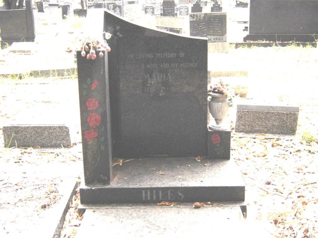 HILES Maria 19?8-1994
