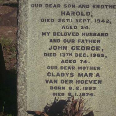 HOEVEN John George, van der -1965 &amp; Gladys Maria 1893-1974 :: VAN DER HOEVEN Harold -1942