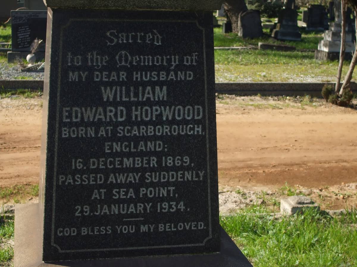 HOPWOOD William Edward 1869-1934 &amp; Annie GILL -1956