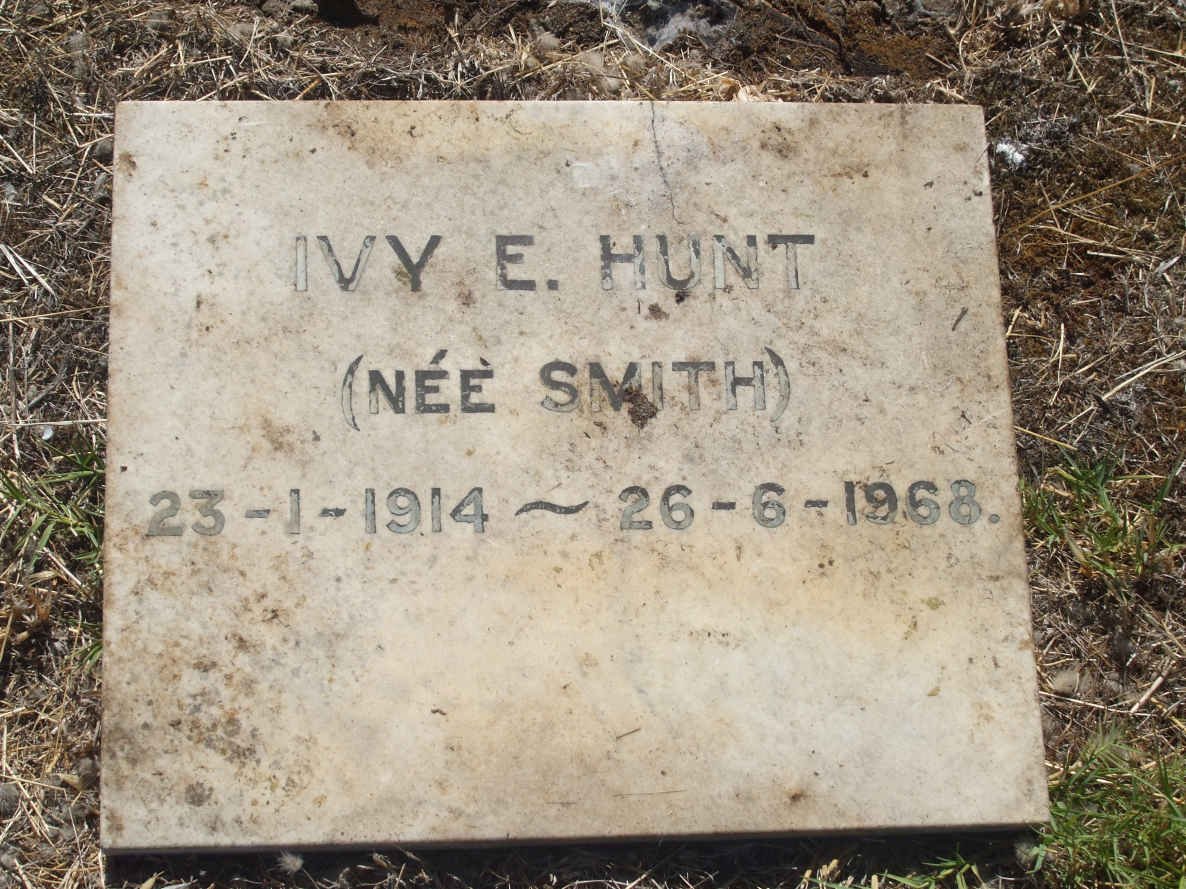 HUNT Ivy E. nee SMITH 1917-1968