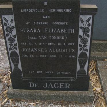 JAGER Johannes Augustus, de 1907-1976 &amp; Susara Elizabeth VAN TONDER 1914-1972