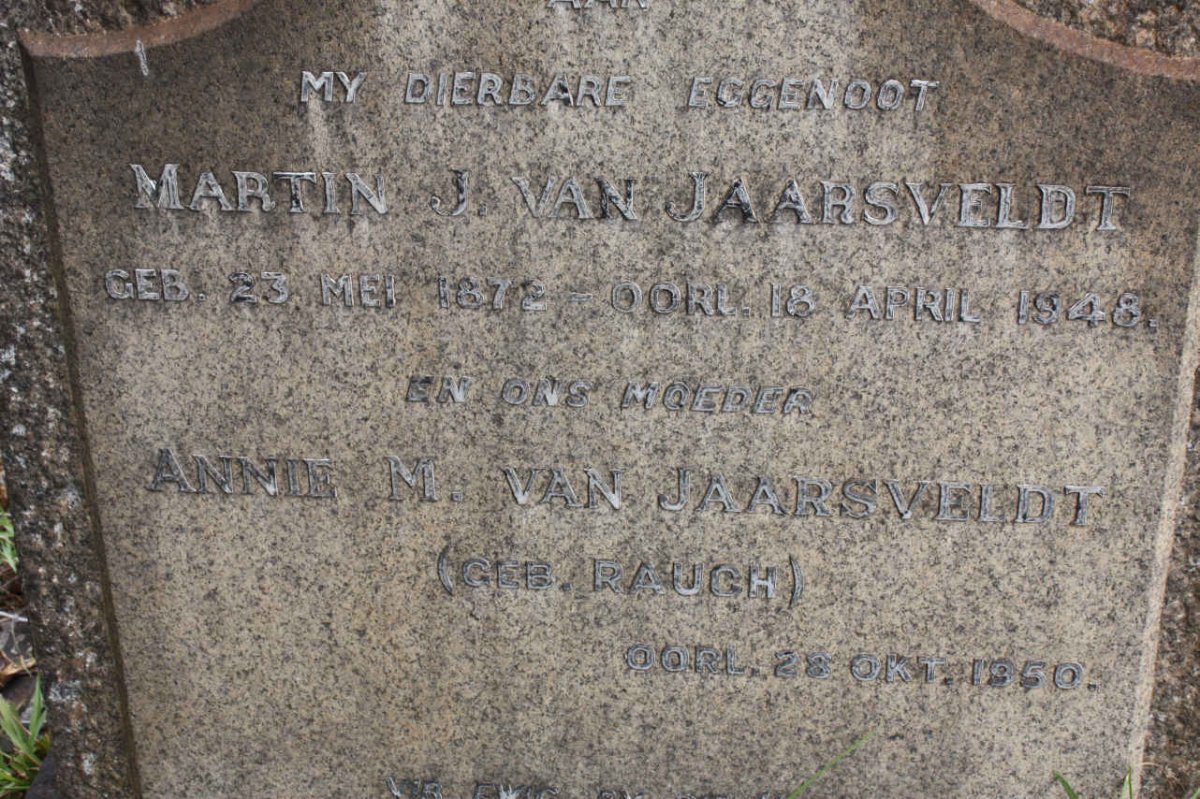 JAARSVELDT Martin J., van 1872-1948 :: VAN JAARSVELDT Annie M. nee RAUCH -1950
