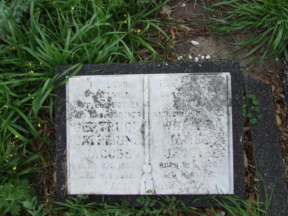 JACOBS William James 1906-1990 &amp; Gertrude Catherine 1905-1982
