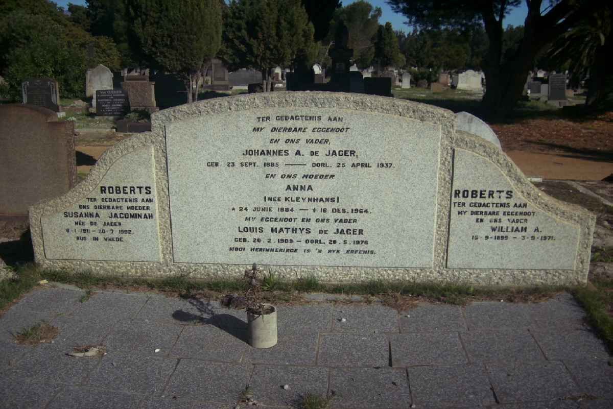 JAGER Johannes A., de 1885-1937 &amp; Anna KLEYNHANS 1884-1964 :: DE JAGER Louis Mathys 190?-1976