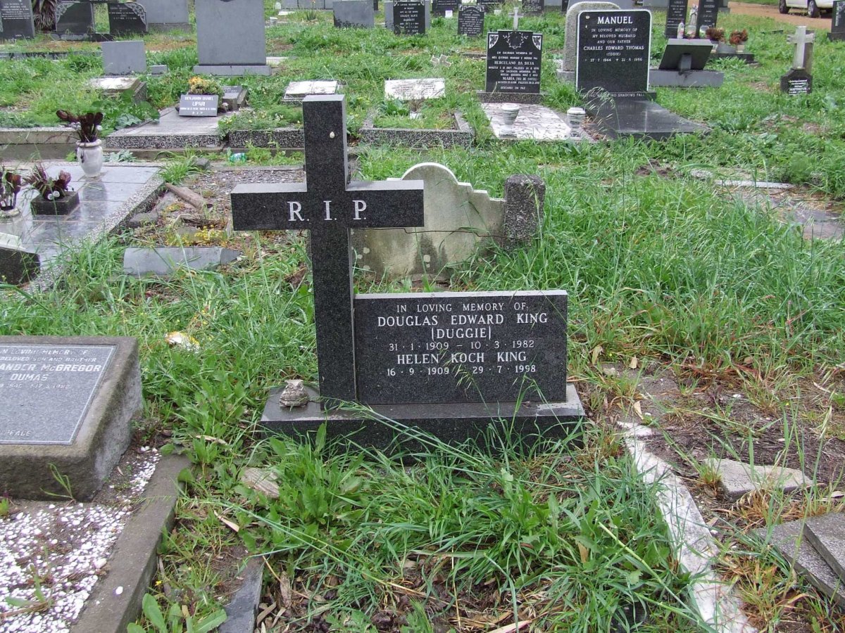 KING Douglas Edward 1909-1982 &amp; Helen Koch 1909-1998