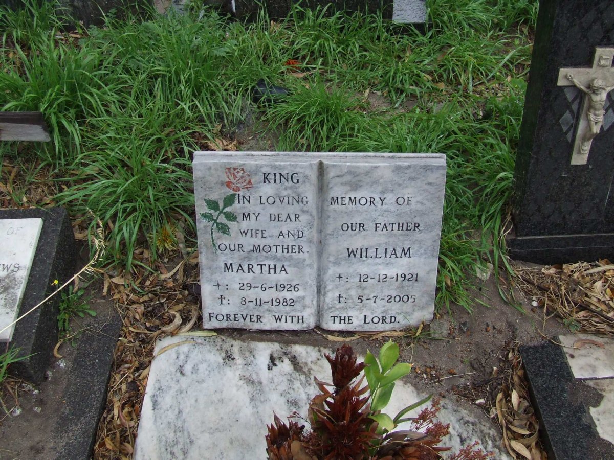 KING William 1921-2005 &amp; Martha 1926-1982