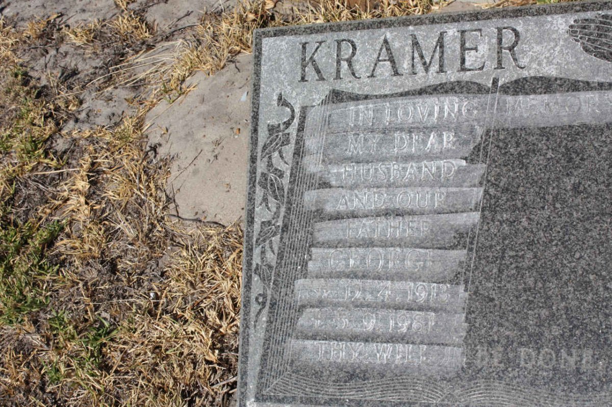 KRAMER George 1913-1981