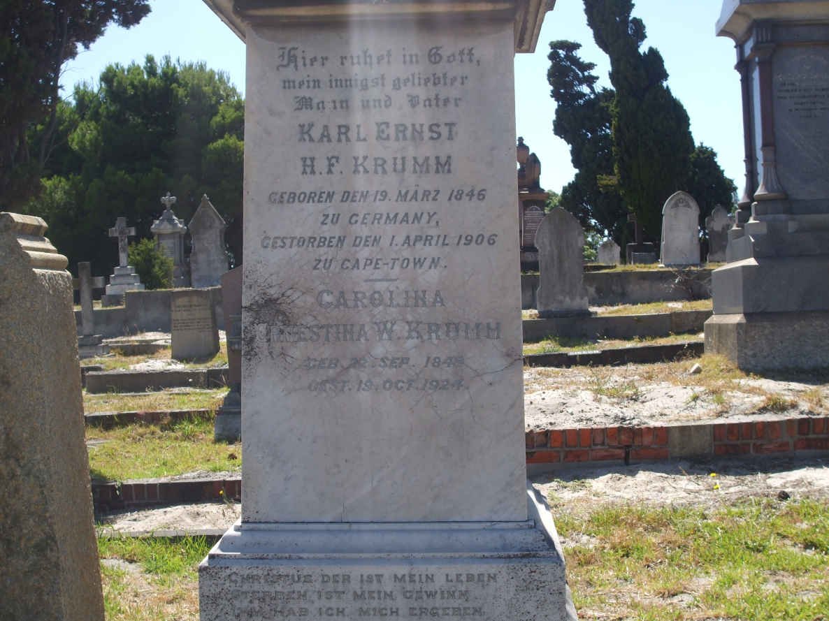 KRUMM Karl Ernst H.F. 1846-1906 &amp; Carolina Ernestina W. 1848-1924