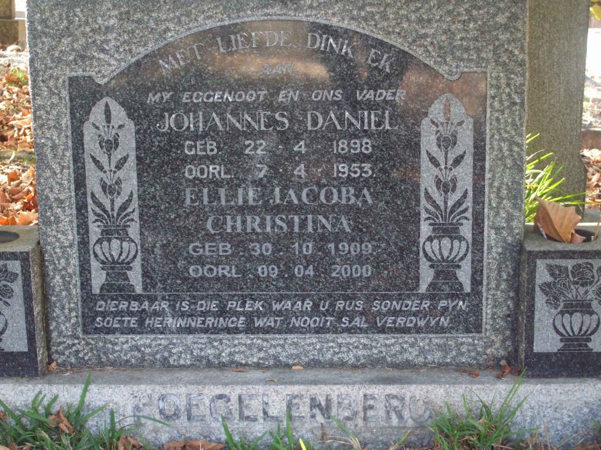 KOEGELENBERG Johannes Daniel 1898-1953 &amp; Ellie Jacoba Christina 1909-2000