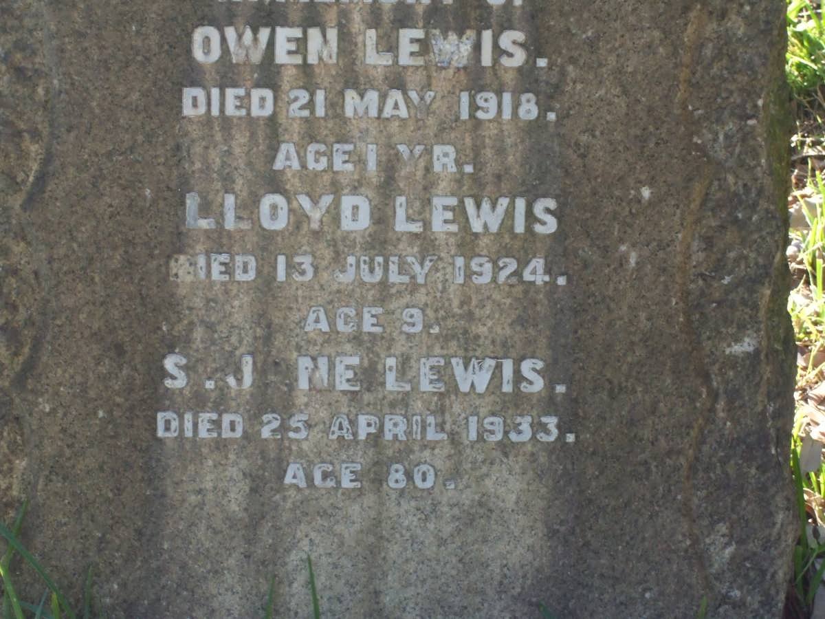 LEWIS Owen -1918 :: LEWIS Lloyd -1924 :: LEWIS S. Jane -1933