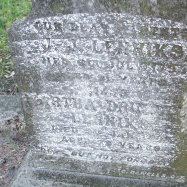 LENNIKS J.J. -1893 &amp; Martha Druzilla -????