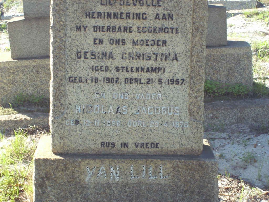 LILL Nicolaas Jacobus, van 1890-1976 &amp; Gesina Christina STEENKAMP 1902-1957