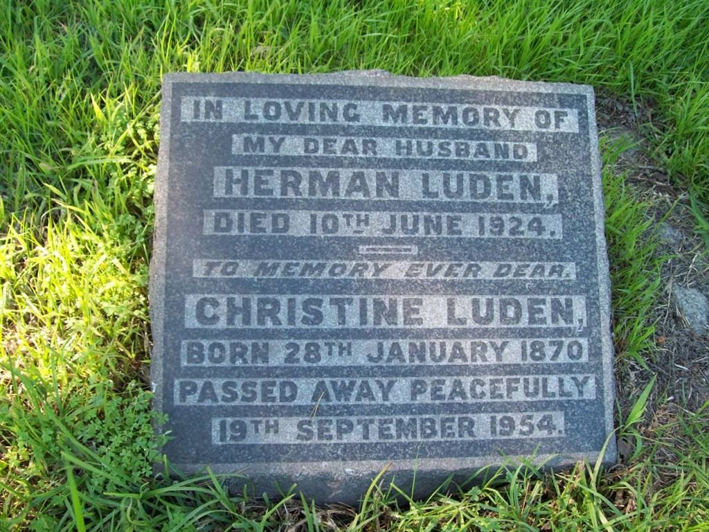 LUDEN Herman -1924 &amp; Christine 1870-1954