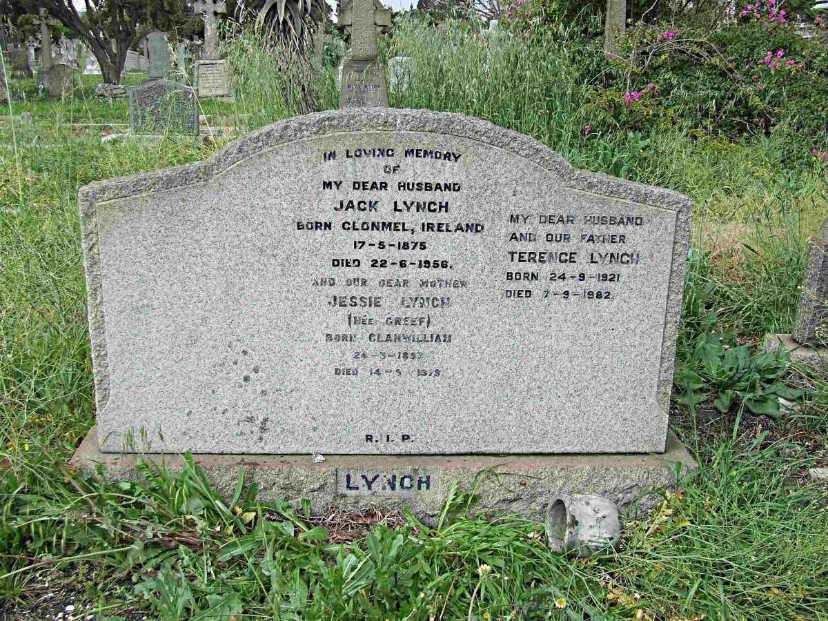 LYNCH Jack 1875-1956 &amp; Jessie GREEF 1893-1979 :: LYNCH Terence 1921-1982