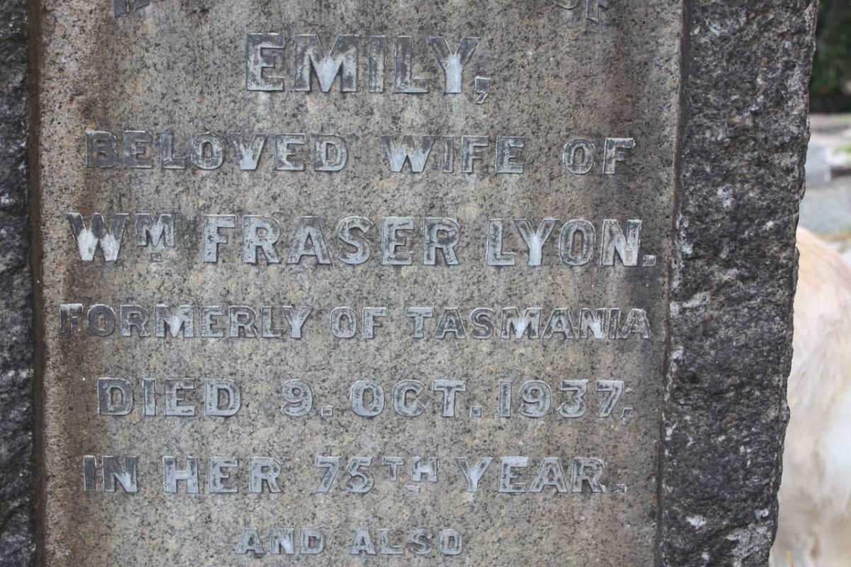 LYON Emily -1937