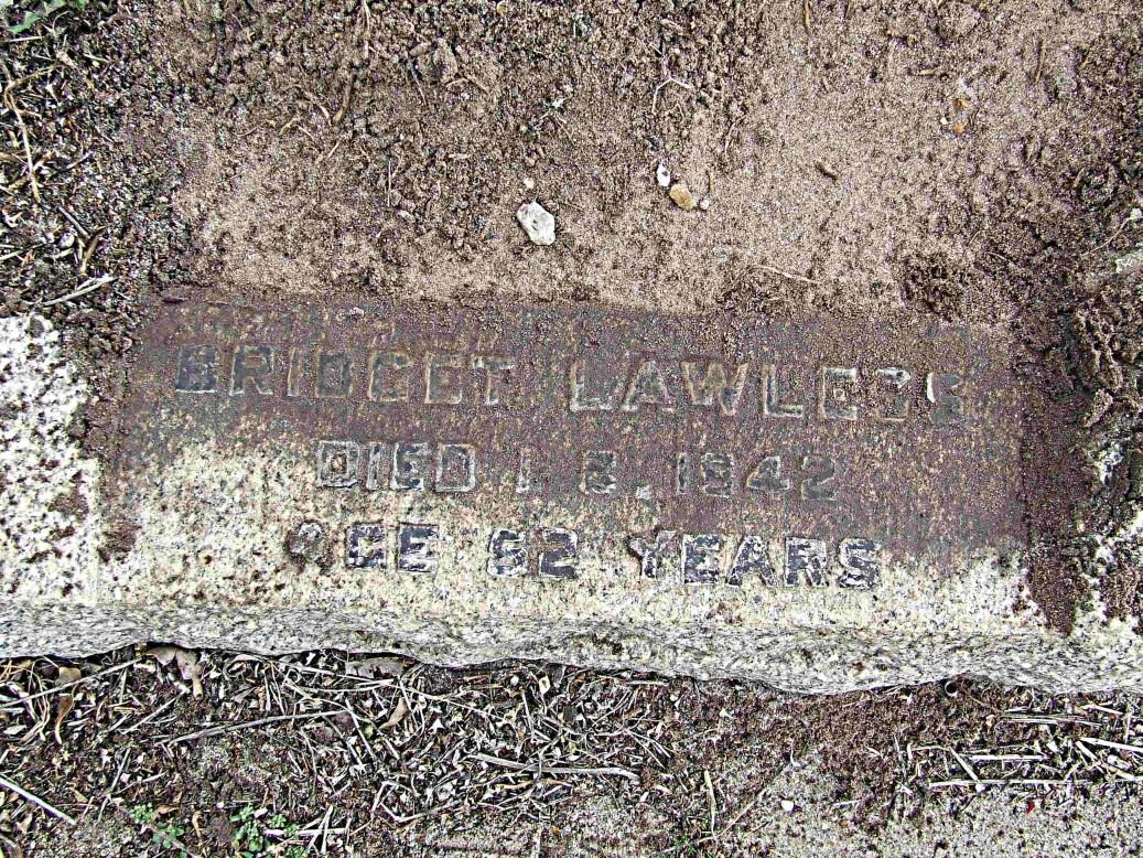 LAWLESS Bridget -1942