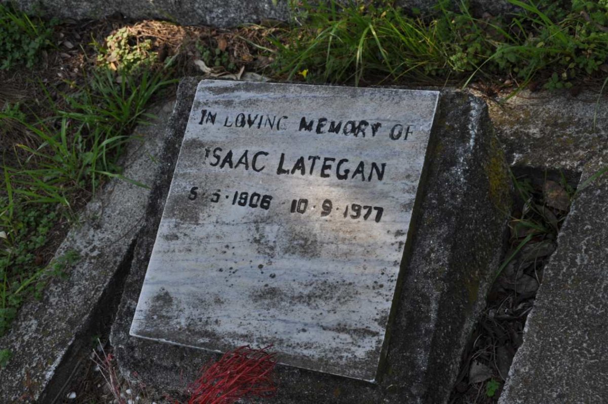 LATEGAN Isaac 1906-1977