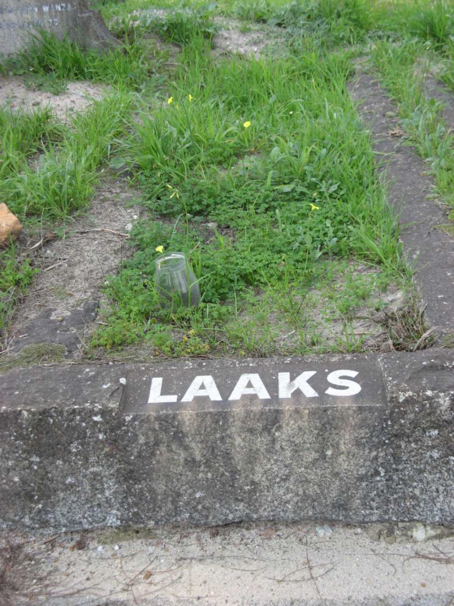 LAAKS