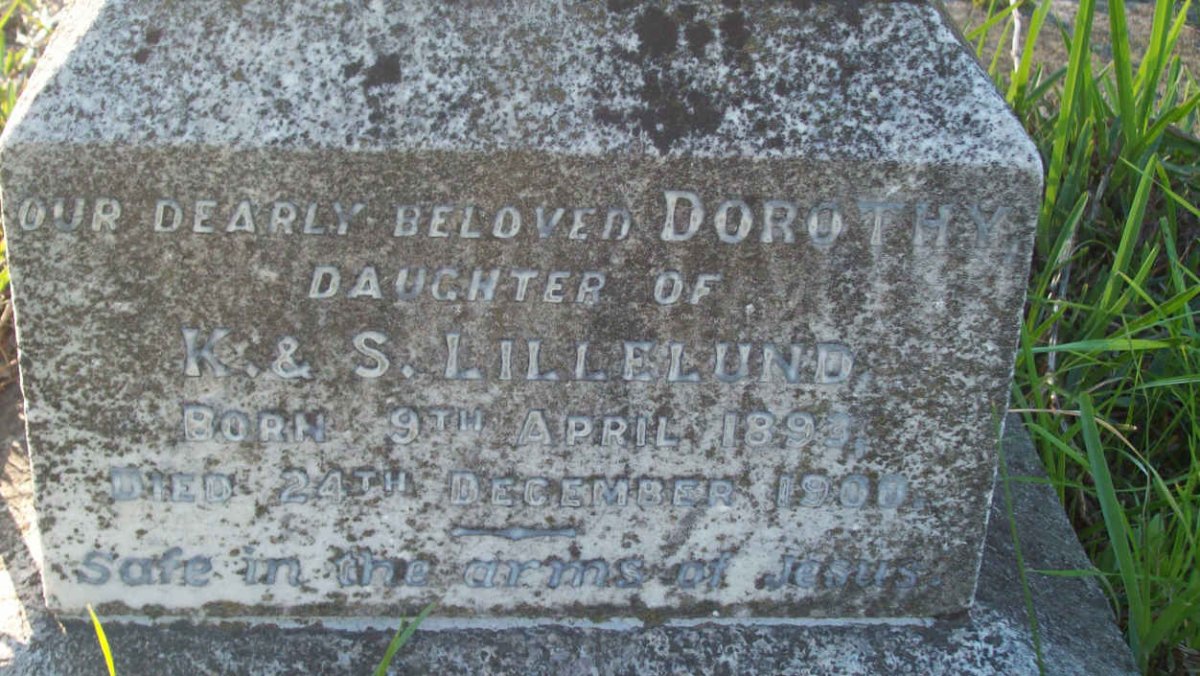 LILLELUND Dorothy 1893-1900