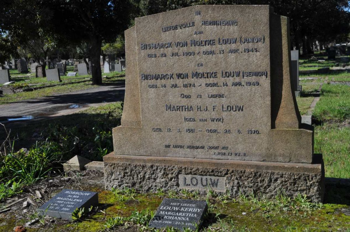 LOUW Bismarck von Moltke 1874-1949 &amp; Martha H.J.F. VAN WYK 1881-1970 :: LOUW Bismarck von Moltke 1909-1945