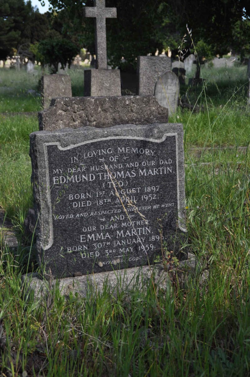 MARTIN Edmund Thomas 1897-1952 &amp; Emma 1896-1959
