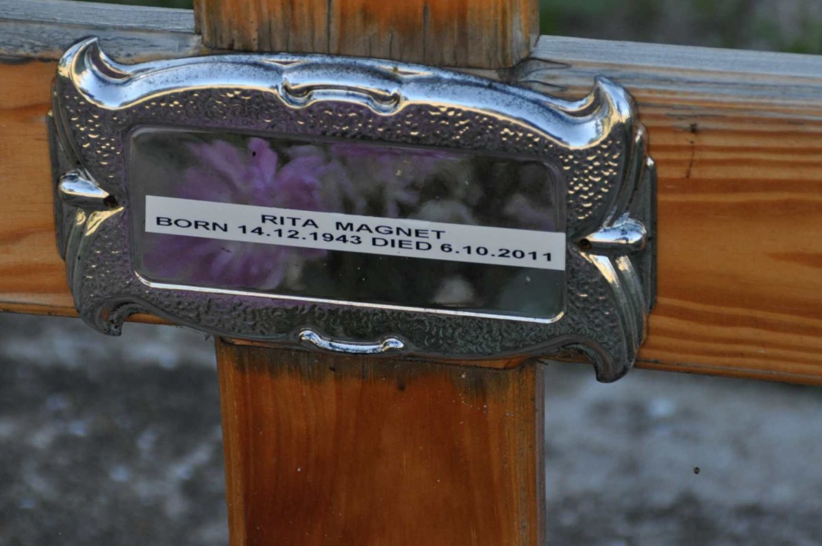 MAGNET Rita 1943-2011